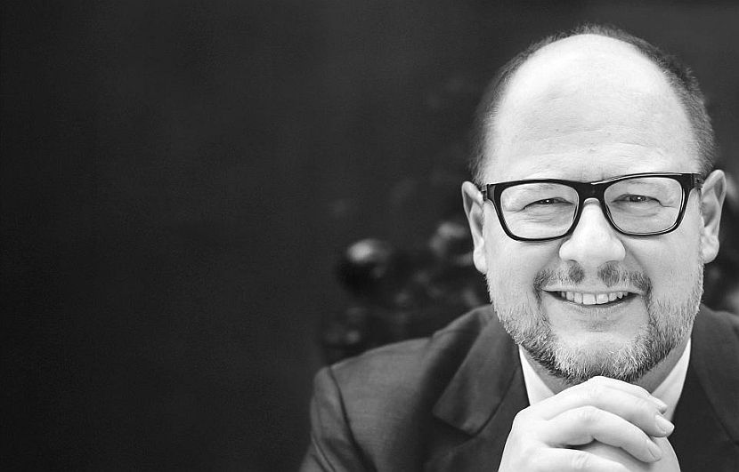 Read more about the article Kondolencje – Paweł Adamowicz